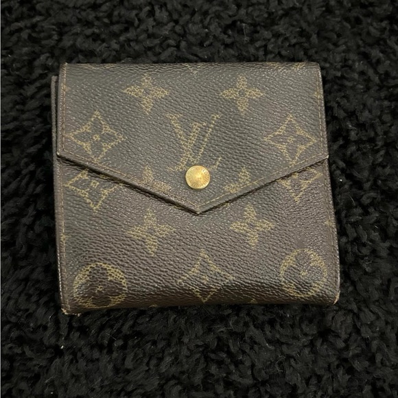 Louis Vuitton men’s wallet - Picture 1 of 5